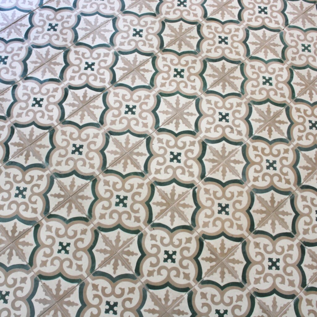 Handmade encaustic paving tile, developed and patented by Villa Tiles. Unique designs, marble wear layer, 28/40 mm thickness - outdoor durability