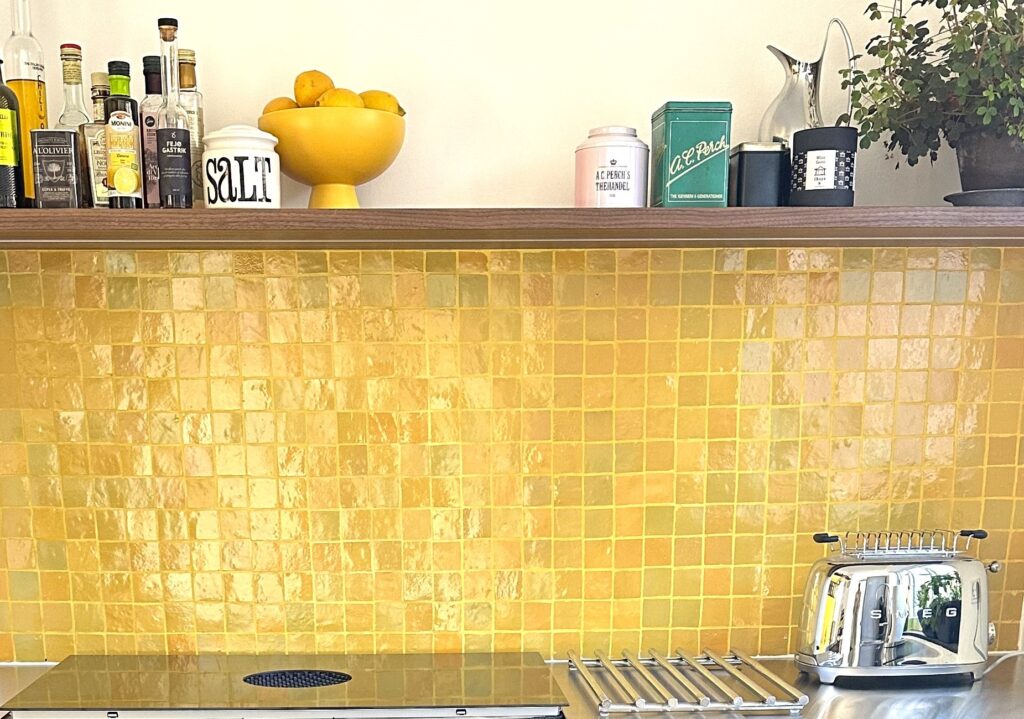 Handmade Zellige tiles in vibrant yellow from Villa Tiles´ legacy collection.