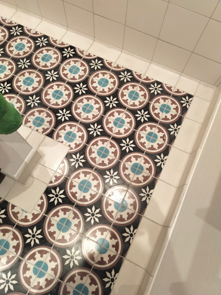 Handmade hydraulic tiles